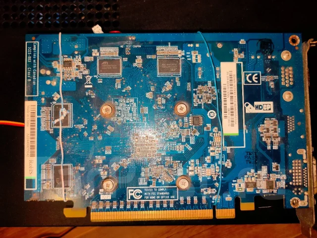 Radeon HD ����