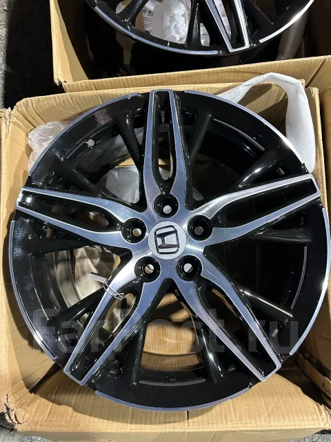 Honda Mugen. 8.0x18", 5x114.3, ET50, �� 64,1���. ����