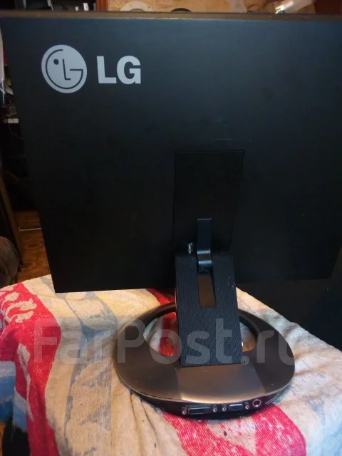 LG. 19", ���������� �� (LCD, LED, QLED) ����