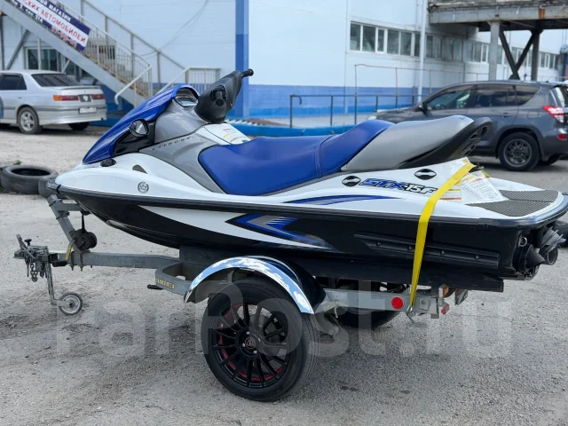 Kawasaki STX-15F. 2010 ��� ����