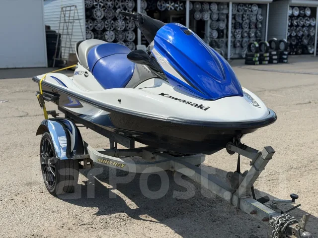 Kawasaki STX-15F. 2010 ��� ����