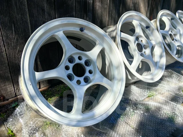 RAYS Gram Lights 57C. 6.5x15", 4x100, ET38 ����
