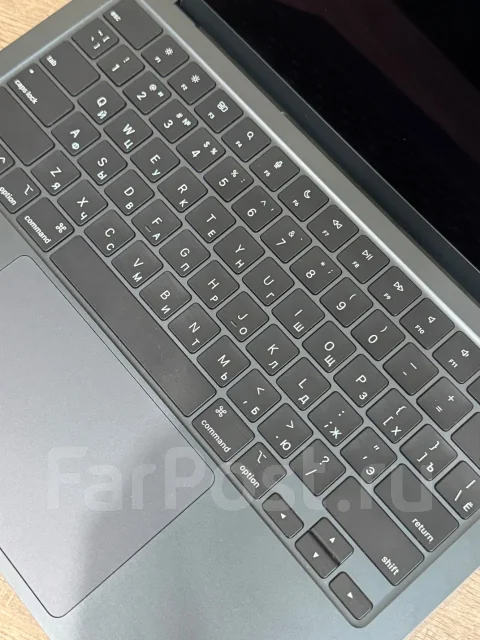 Apple MacBook Air 13 2022. 13", ��� 8 ��, WiFi: 1, Bluetooth: 1 ����