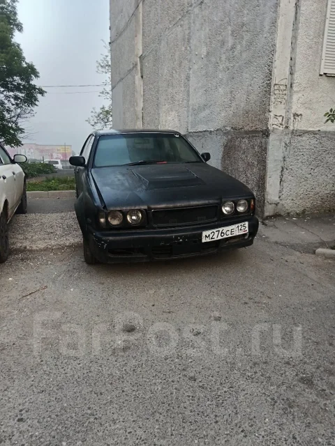 Nissan Gloria. �������, ������, 2.0 (125��.�.), ������, 300 000����. �� ����