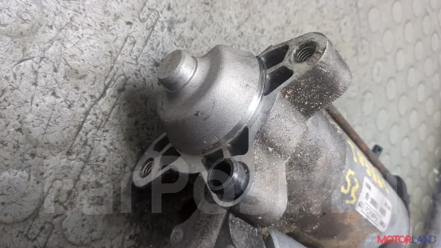 ������� Ford Focus 2 2008-2011 21284570 1376305 ����