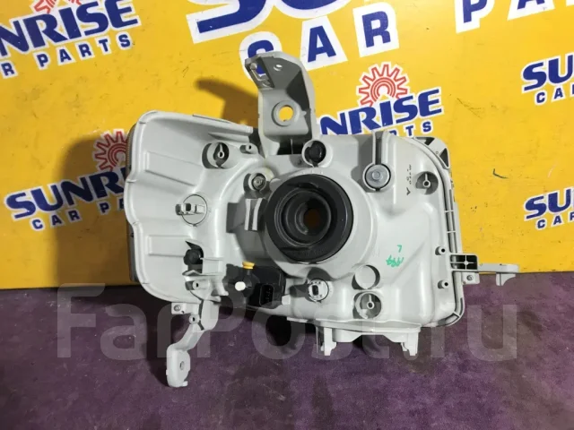 ���� Honda N-BOX, ����� 9911 ����