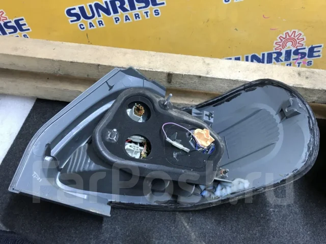 ���� Toyota Porte 52130 ����