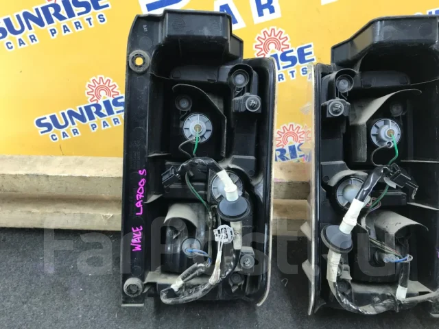 ���� Daihatsu WAKE 20518 ����