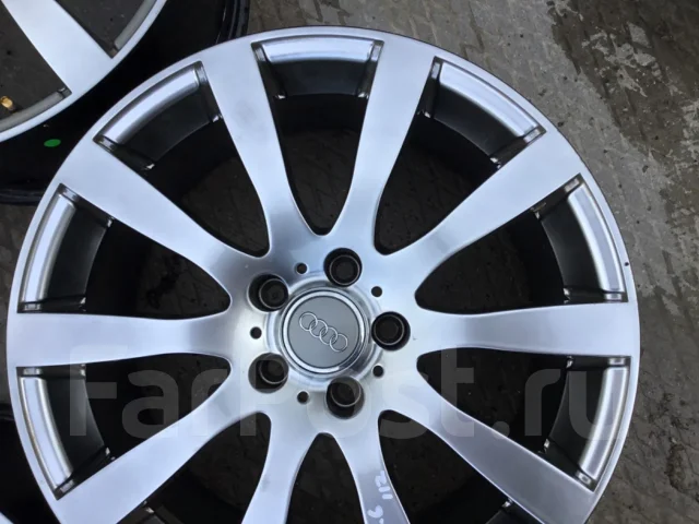 Audi. 8.0x18", 5x112, ET39, �� 66,6���. ����