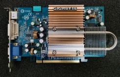 GeForce 7300 GT ����