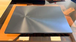 Asus ZenBook 14X OLED. 14", 3,2����, ��� 16 ��, ���� 1 024���, WiFi: 1, Bluetooth: 1, ����������� �� 6��. ����