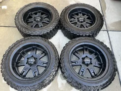 Mickey Thompson SideBiter II