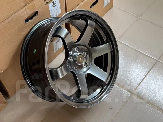 RAYS. 8.0x17", 5x100, ET35, �� 73,1���. ����