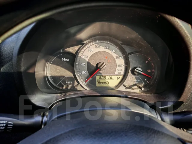 Toyota Vitz. ��������, ��������, 1.0 (69��.�.), ������, 184 000����. �� ����