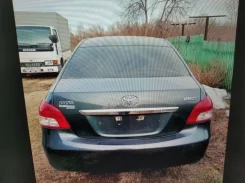 Toyota Yaris. JTDBT923181246766, 4935978 ����