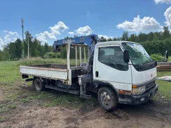 Mitsubishi Fuso Canter ����
