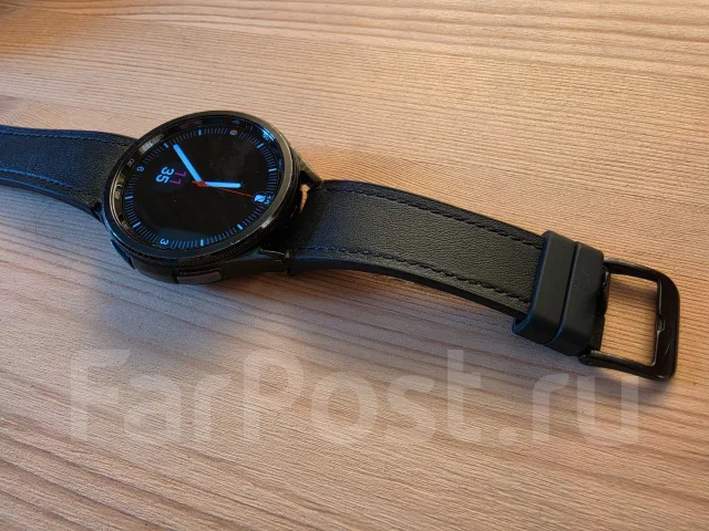 Samsung Galaxy Watch6 Classic. GPS, NFC, SIM-�����, IP68 ����