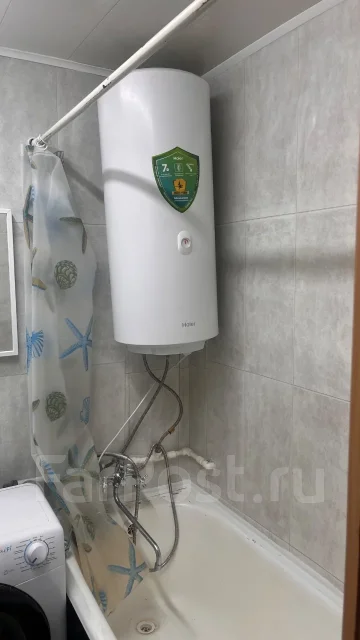 3-���������, ����� ����������� 23. ����������, ���������, 47,1���.��., 1/5 ����. ���. ���� ����
