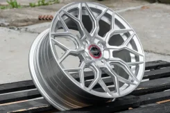 RGW. 7.0x15", 4x100, ET35, �� 73,1���. ����