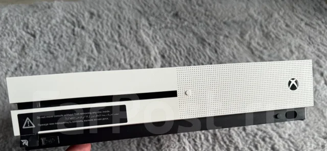 Microsoft Xbox One S ����