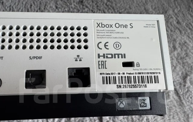 Microsoft Xbox One S ����
