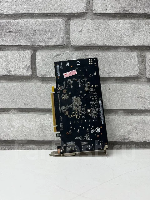 GeForce GTX 1050 Ti ����