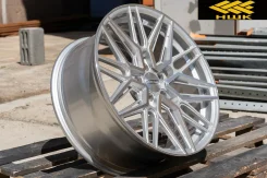 Vossen HF-7. 8.5x19", 5x112, ET35, �� 66,6���. ����