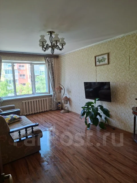 1-���������, ����� ����������� 11/2. ������� ����, 56���.��., 2/2 ����, ������������ ������ ����