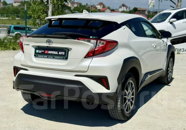 Toyota C-HR. �������, 4wd, 1.2 (116��.�.), ������, 149 000����. �� ����