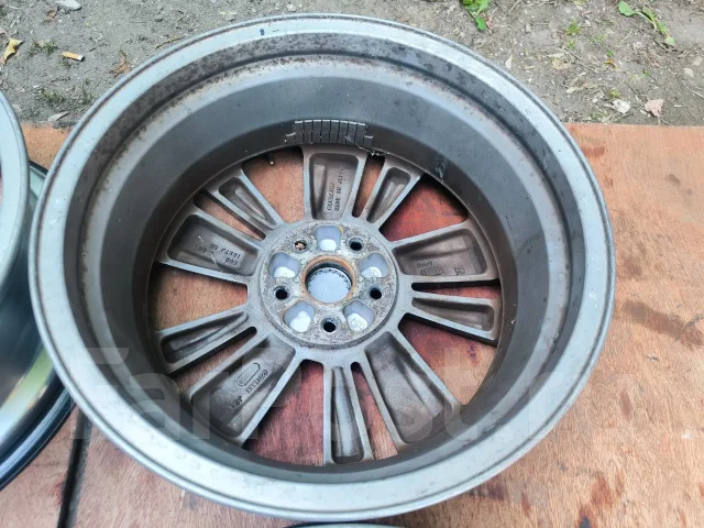 Subaru. 7.0x18", 5x114.3, ET55, �� 56,1���. ����