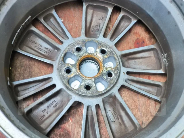 Subaru. 7.0x18", 5x114.3, ET55, �� 56,1���. ����