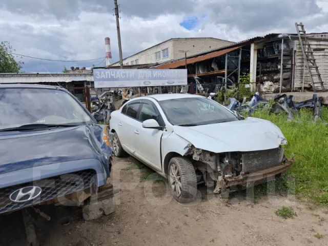 Renault Fluence. X7LLZBR0B49565226, K4M838 ����