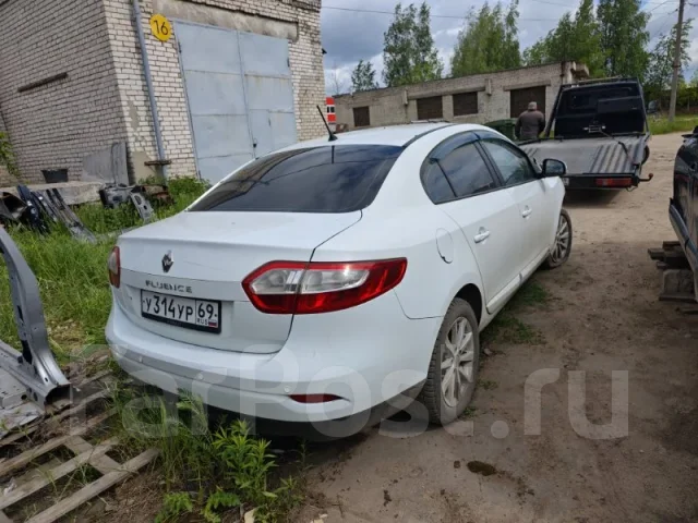 Renault Fluence. X7LLZBR0B49565226, K4M838 ����