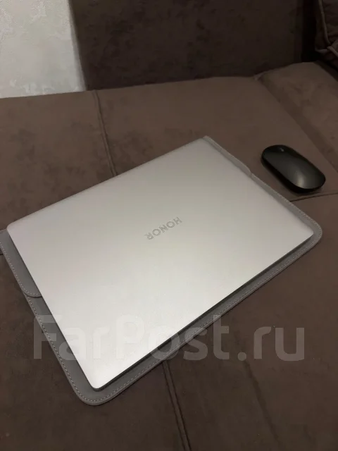 Honor MagicBook Pro 14. 14.6", 2,9����, ��� 32 ��, ���� 2 000���, WiFi: 1, Bluetooth: 1, ����������� �� 12��. ����