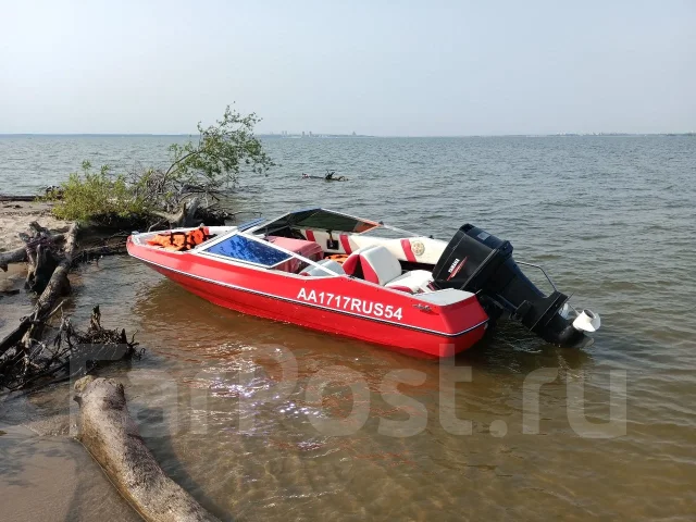 Maxum. 1995 ���, ����� 5,4��., ��������� ���������, 90��.�., ������ ����