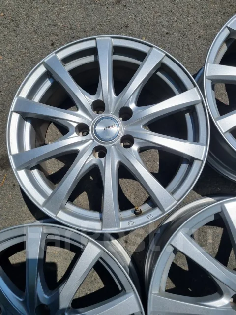 Weds Ravrion. 7.0x17", 5x114.3, ET39 ����