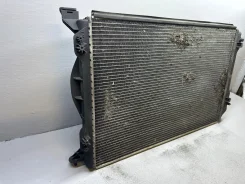 �������� �������� Audi A6 (C6) III (2004�2008) [4F0121251Q] 4F0121251Q ����
