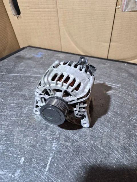 ��������� Ford Focus 1704768 3 2.0 TDCI 1704768 ����