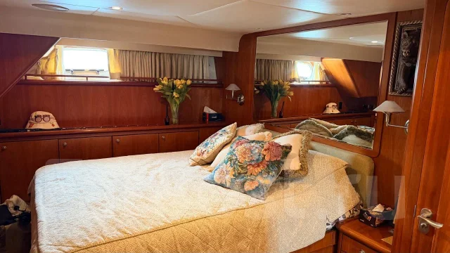 ���������� ����� honeymoon. 2002 ���, ����� 19,96��., ��������� ������������, 1 193��.�. ����
