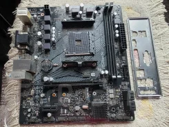 AMD B550 ����