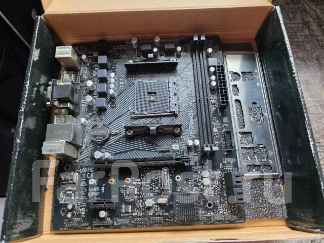 AMD B550 ����