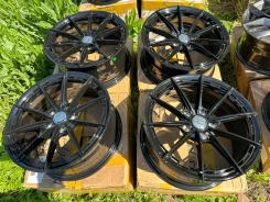 A.R.T. monoART1. 7.5x17", 5x114.3, ET35, �� 73,1���. ����