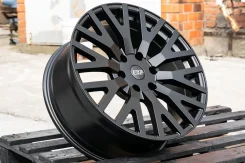 Kahn RS-2. 8.5x20", 6x139.7, ET20, �� 106,1���. ����