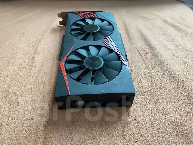 GeForce GTX 1070 ����