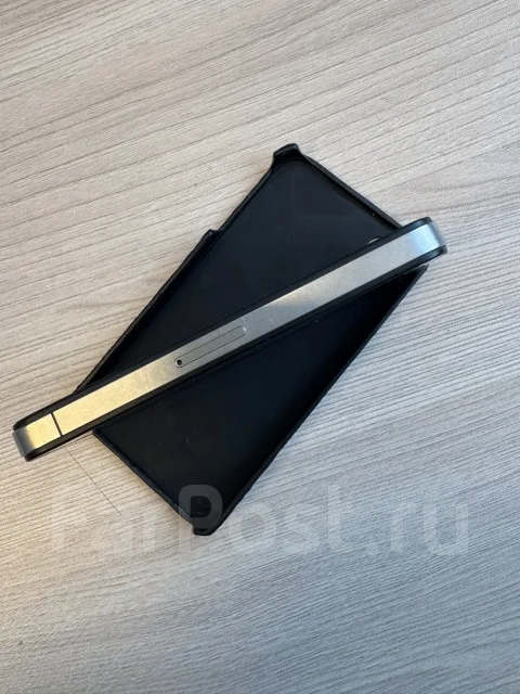 Apple iPhone 4. �/�, 32 ��, ������ ����