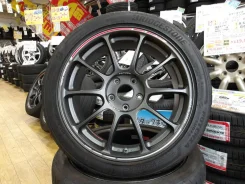 RAYS Volk Racing ZE40