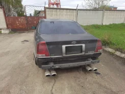 Toyota Crown Majesta ����