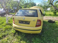 Skoda Fabia ����