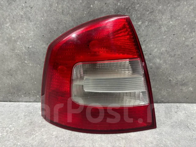 ������ ������ ����� Skoda Octavia 2 (A5) 2013 1Z5945111B ����