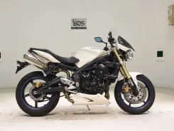 Triumph Street Triple